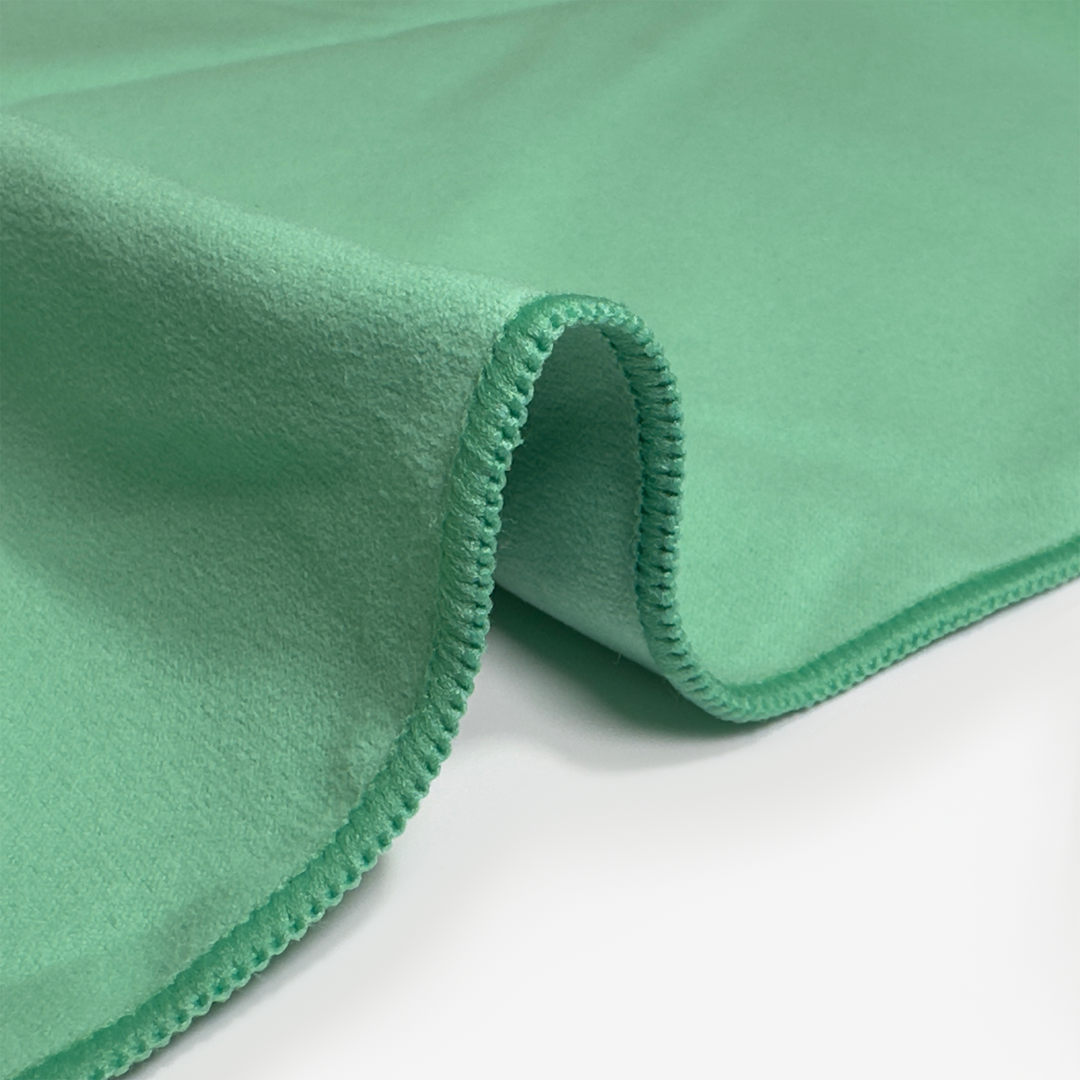 Glow Control Towel - AC27