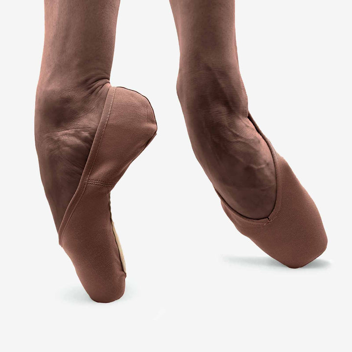Toshie - SD40C - Stretch Canvas